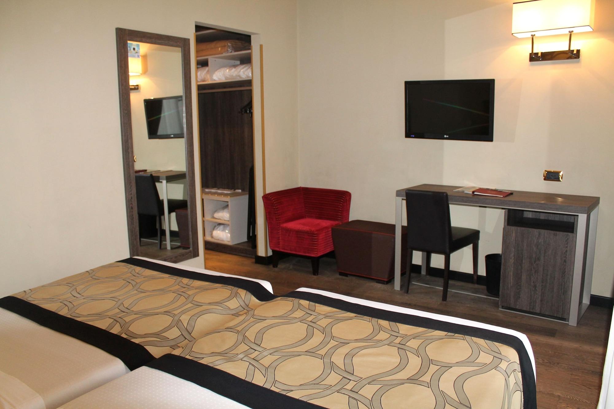 Hotel Mozart Milan Luaran gambar