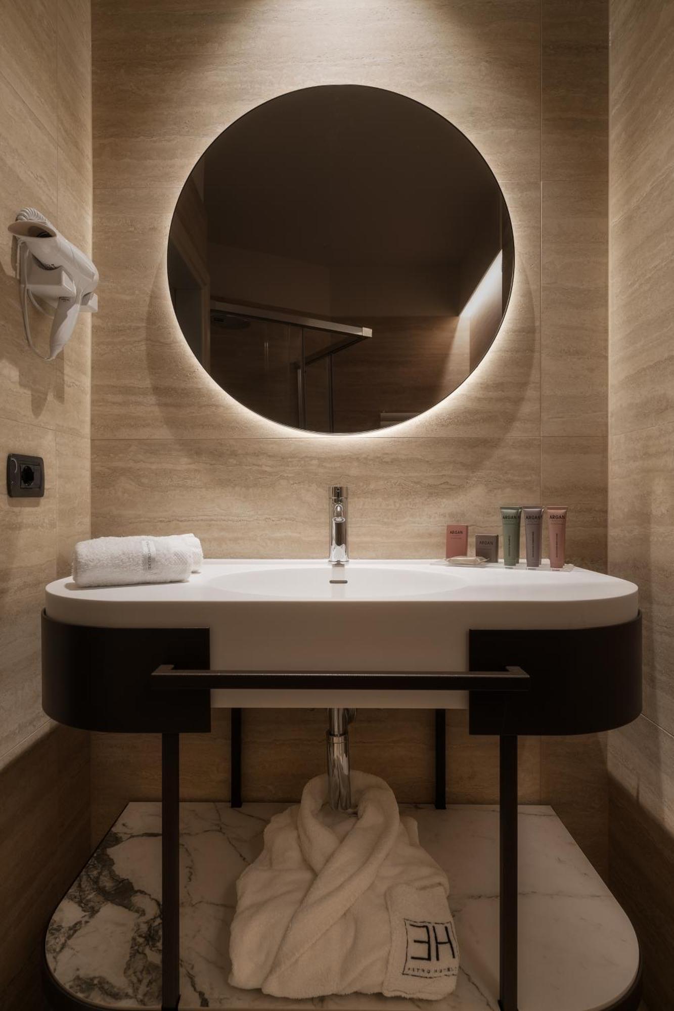 Hotel Mozart Milan Luaran gambar