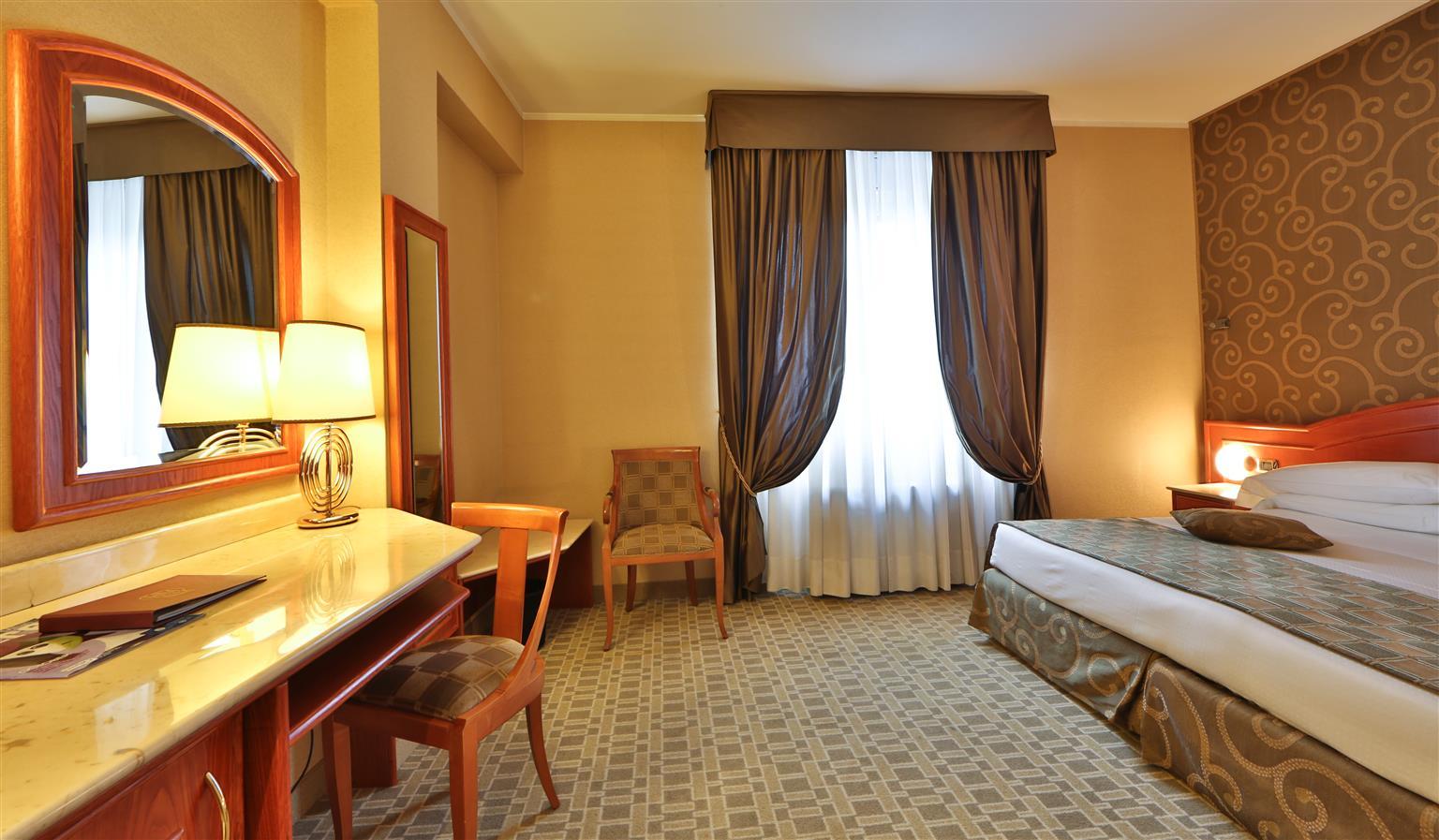 Hotel Mozart Milan Luaran gambar