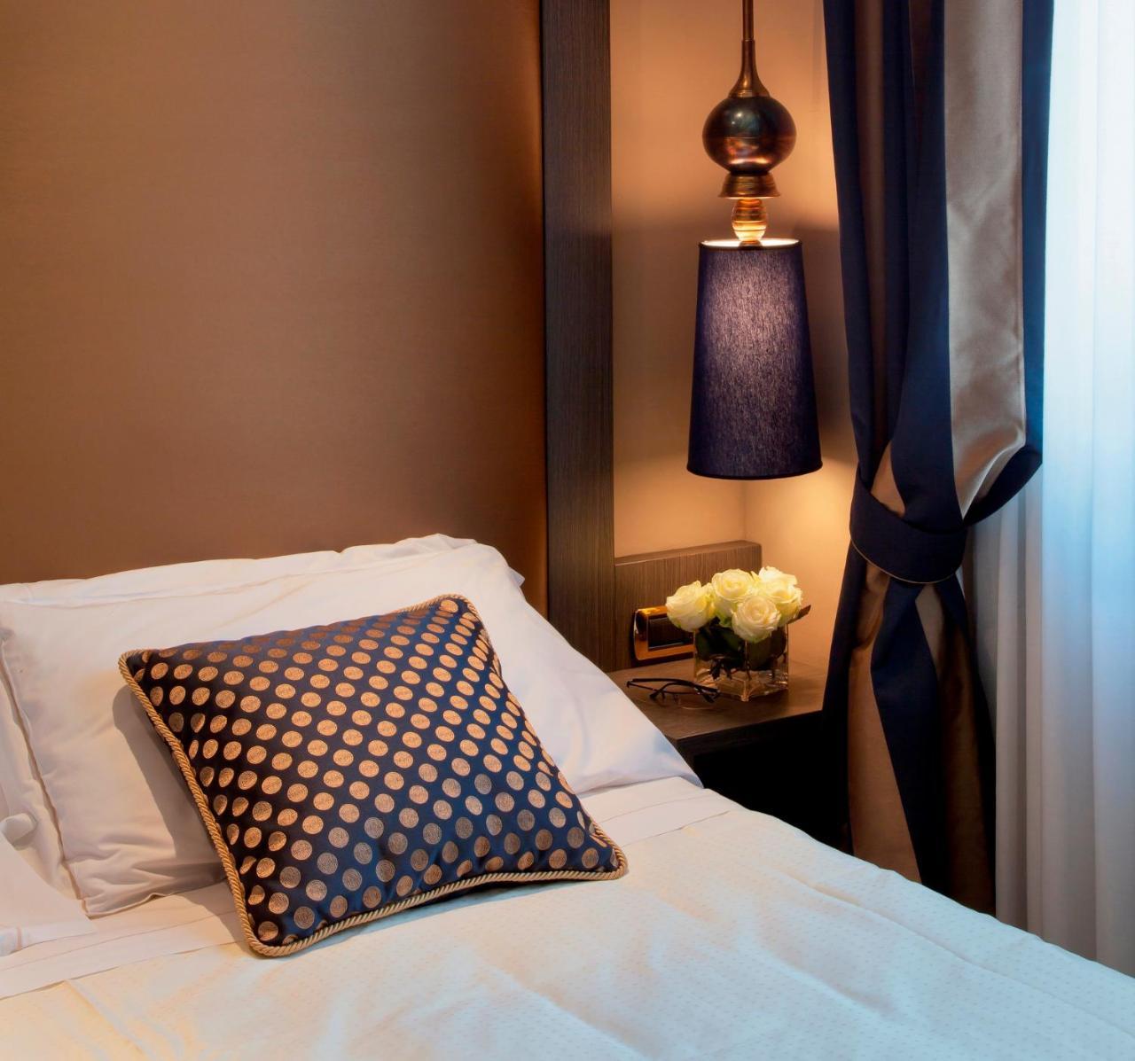 Hotel Mozart Milan Luaran gambar