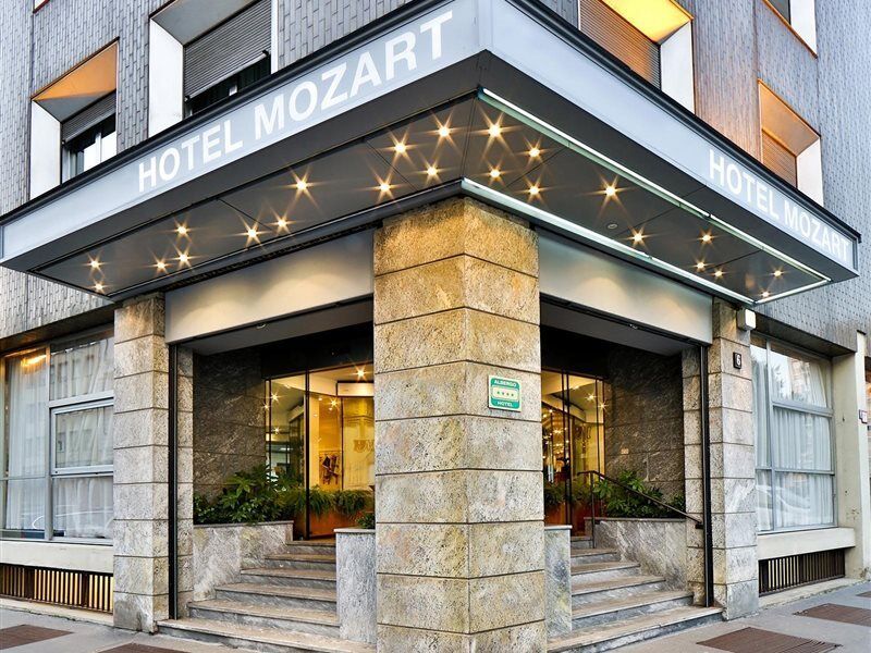 Hotel Mozart Milan Luaran gambar
